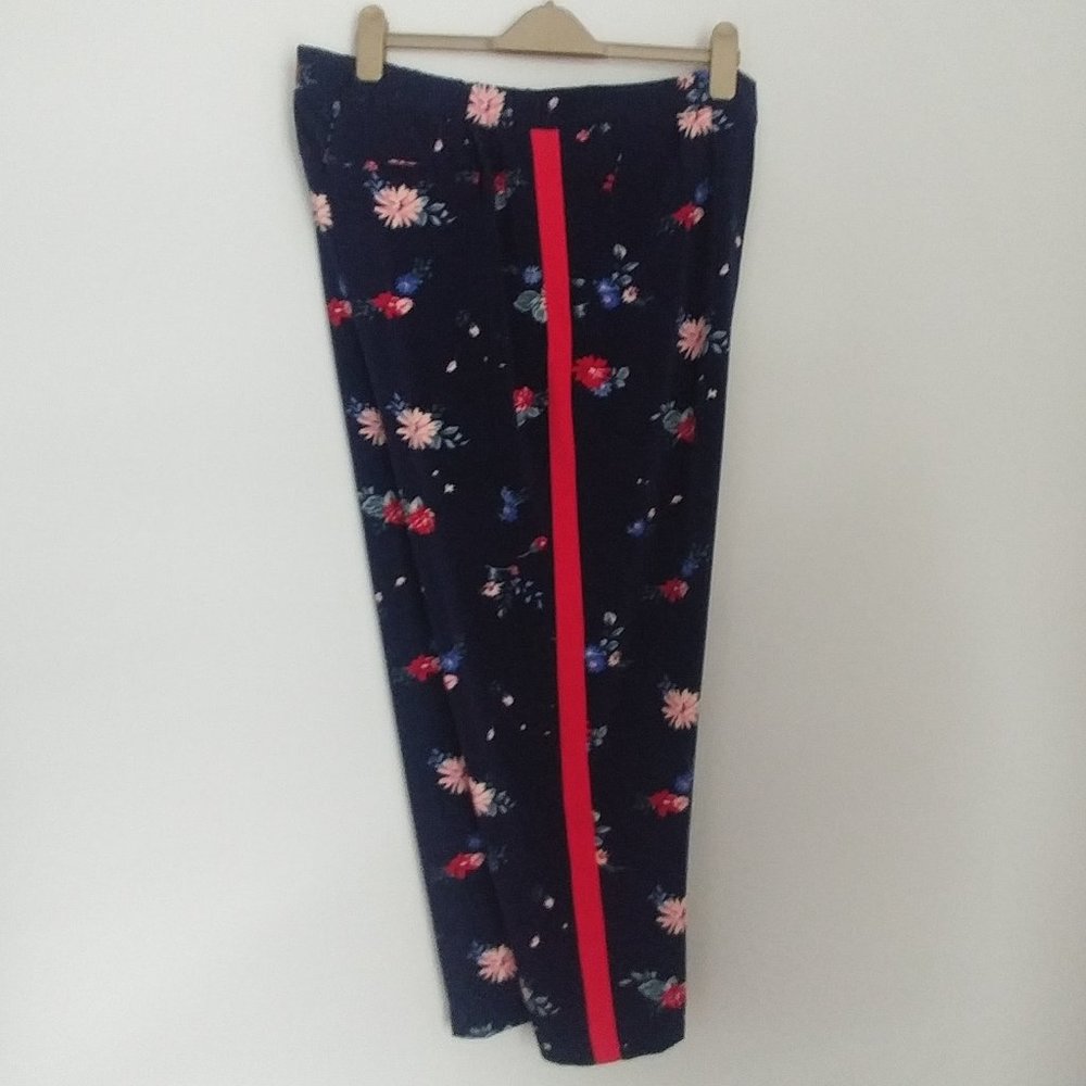 Women's Plus Size Dress Pants Navy Floral Red Stripe